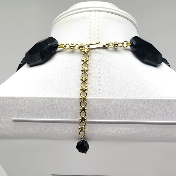 Heidi Daus Onyx and Swarovski Crystal Art Deco Statement Necklace + Earring Set - Picture 10 of 13